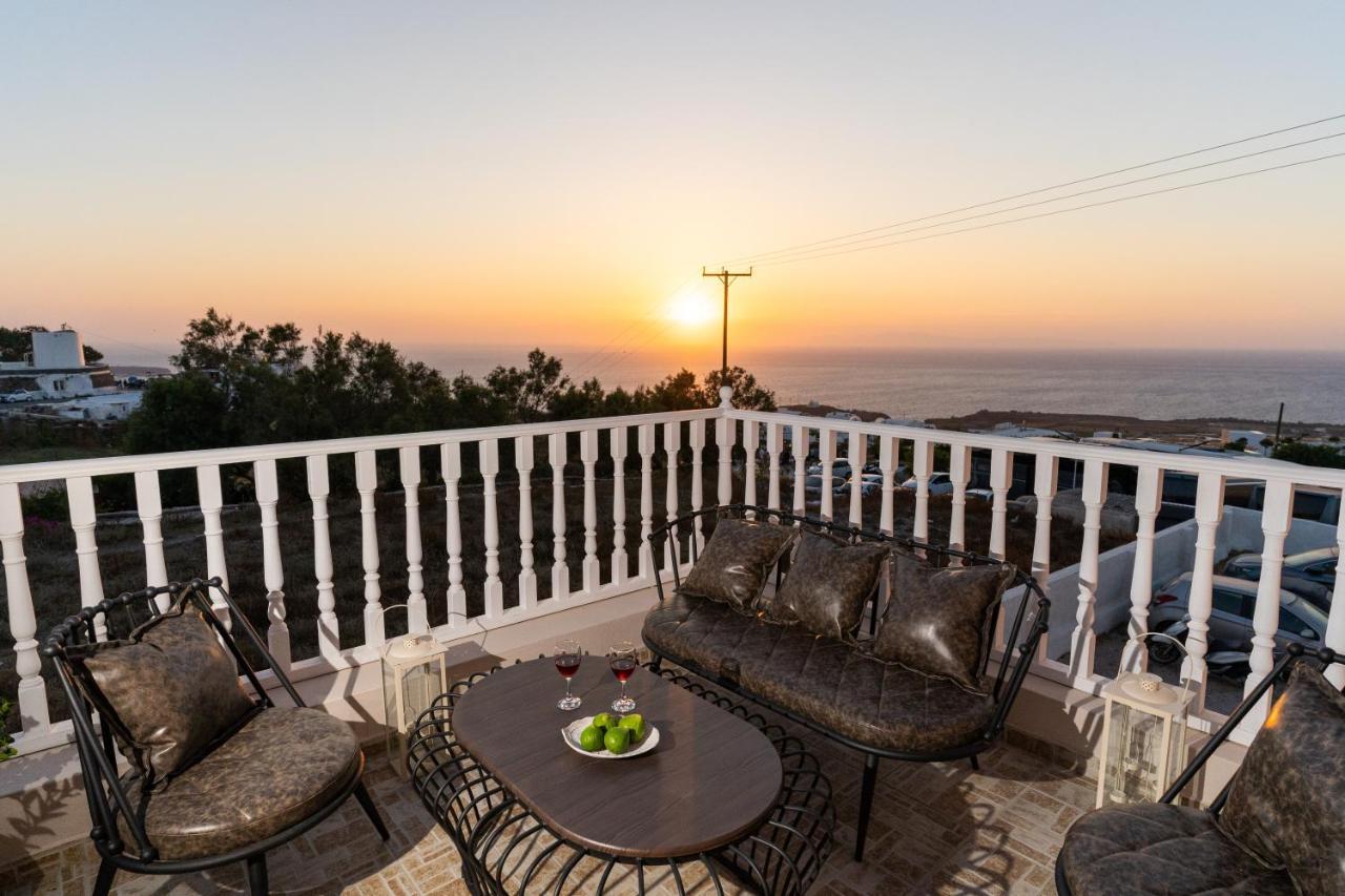 Amarie House With Sea View & Sunset View Vila Oía Exterior foto