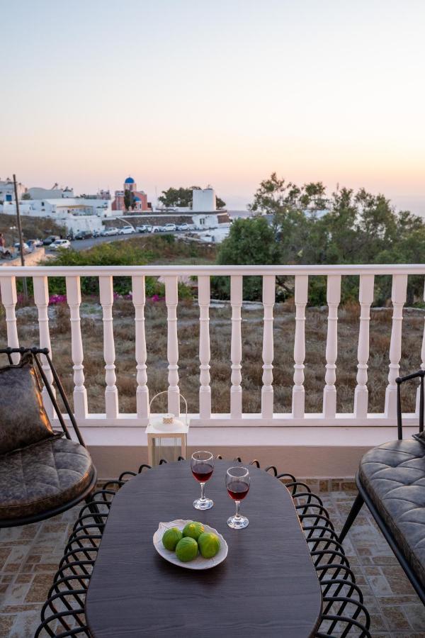 Amarie House With Sea View & Sunset View Vila Oía Exterior foto